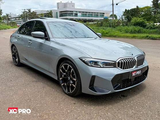 BMW 320i 2.0 16V TURBO FLEX M SPORT AUTOMÁTICO BMW 320i 2.0 16V TURBO FLEX M SPORT AUTOMÁTICO